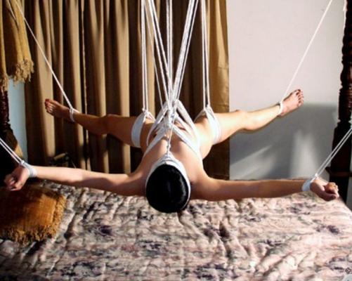 Emiko Wei    -   Bondage Model