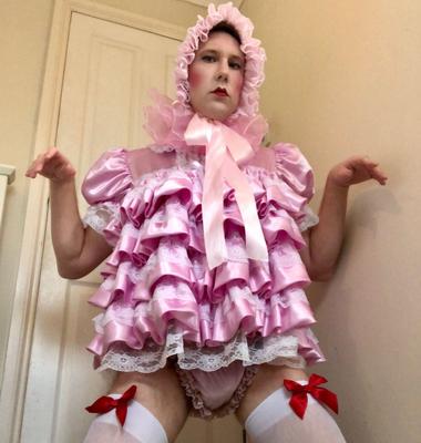 Sissy pansy faggot exposed and humiliated!