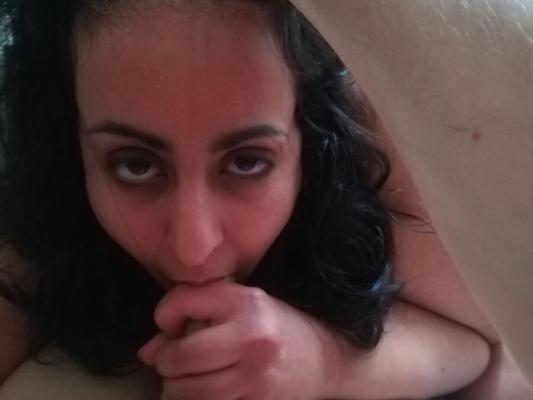 Saudi refugee cunt abused