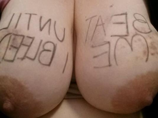 Esclavo de grandes tetas