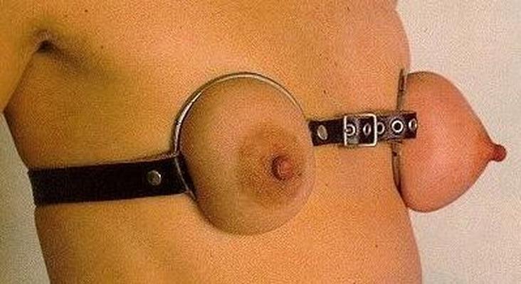 bondage cinta de tetas apretadas y tal