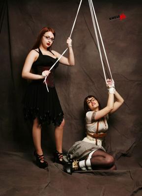 Pinup bondage