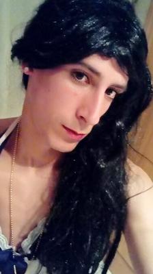 Crossdresser Penelope Sklave