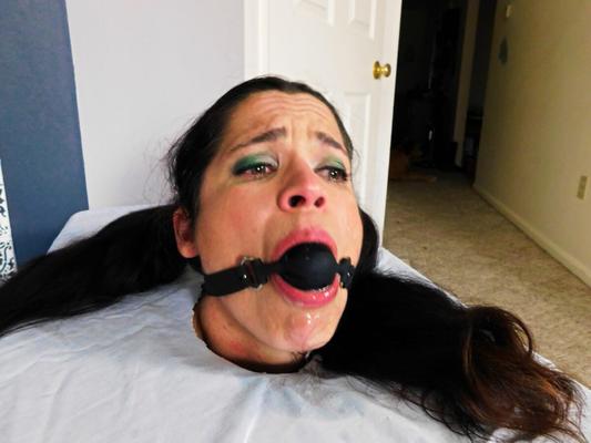 Just a head on the table   Deepthroat dildo ballgag