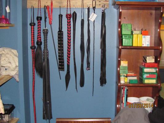 Nossos equipamentos e brinquedos de bondage