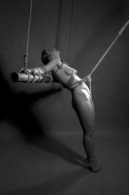 Leah Meraki rope work