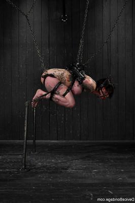 Kathryn Dupri       Bondage Model